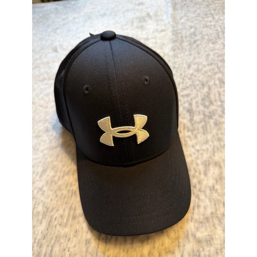 Under Armour Boys Baseball Cap Black Adjustable‎ Logo Youth One Size